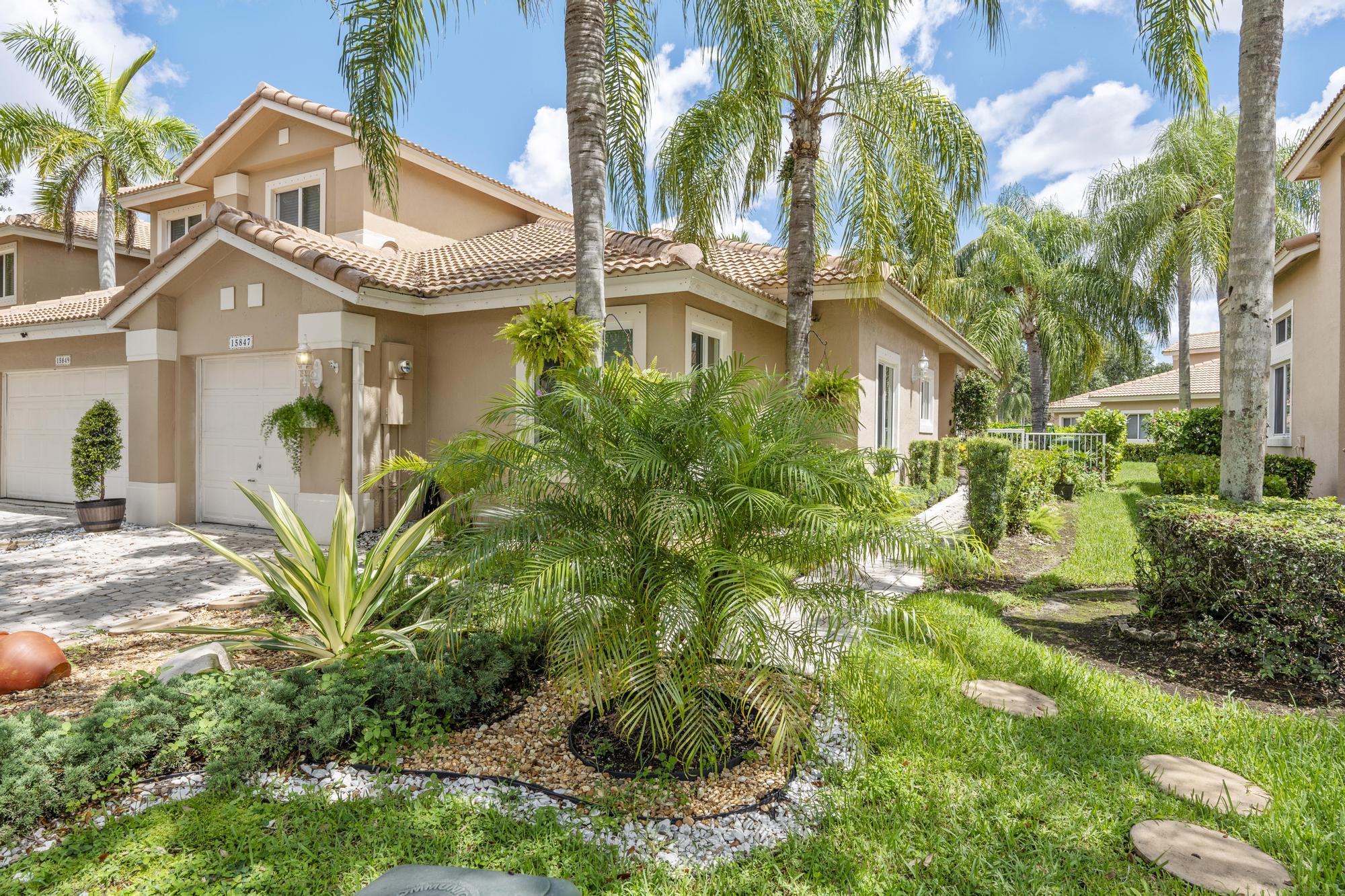 15847 Southwest 12th St Unit 15847