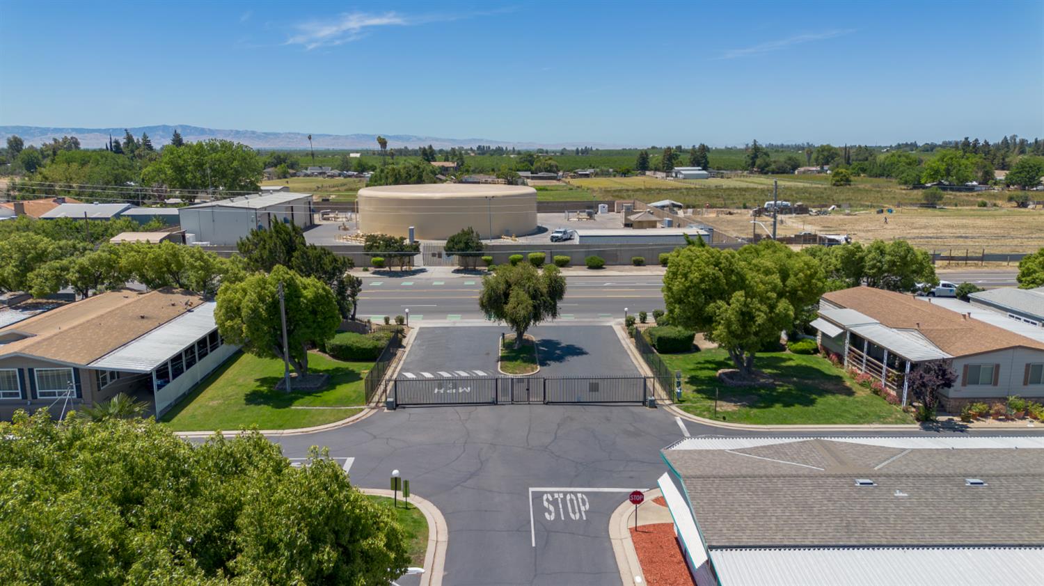 1200 South Carpenter Road, Unit 71 Modesto, CA 95351 - Photo 26 of 27 a view of a lake with couches and city view