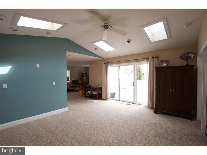 751 West Rolling Road Springfield, PA 19064 - Photo 12 of 25 In-law Suite