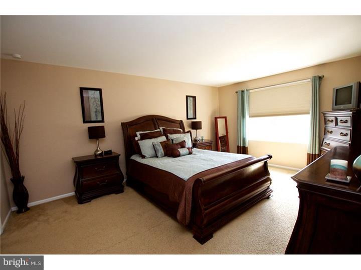 751 West Rolling Road Springfield, PA 19064 - Photo 16 of 25 Bedroom - Main