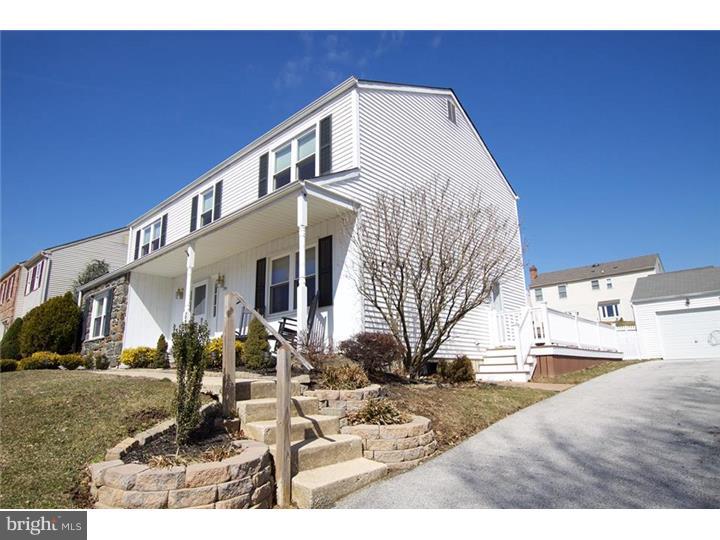 751 West Rolling Road Springfield, PA 19064 - Photo 3 of 25 Exterior Side