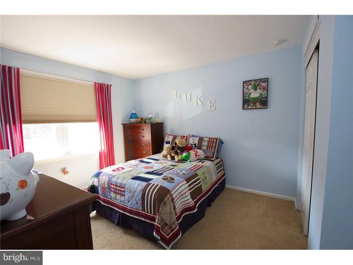 751 West Rolling Road Springfield, PA 19064 - Photo 21 of 25 Bedroom