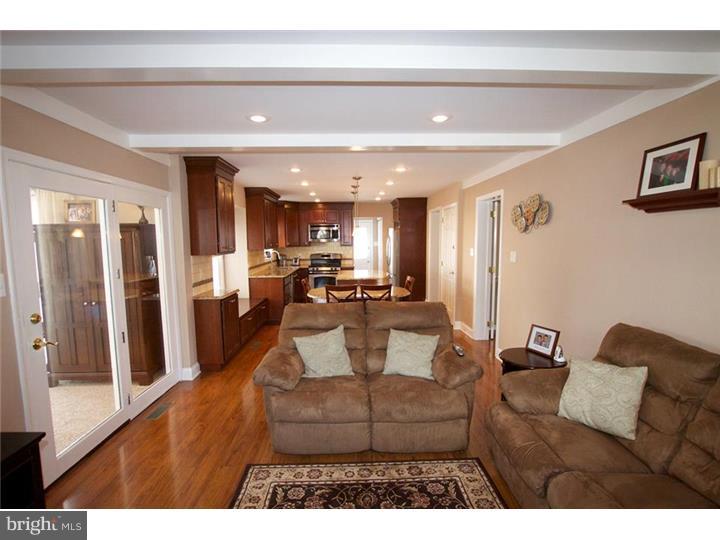 751 West Rolling Road Springfield, PA 19064 - Photo 8 of 25 Family Room