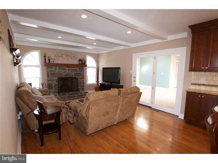 751 West Rolling Road Springfield, PA 19064 - Photo 9 of 25 Family Room