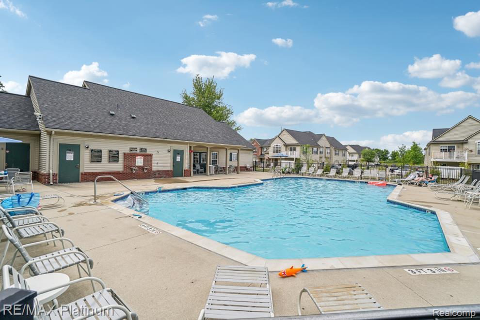 4023 Hampton Ridge Boulevard Howell, MI 48843 - Photo 18 of 19