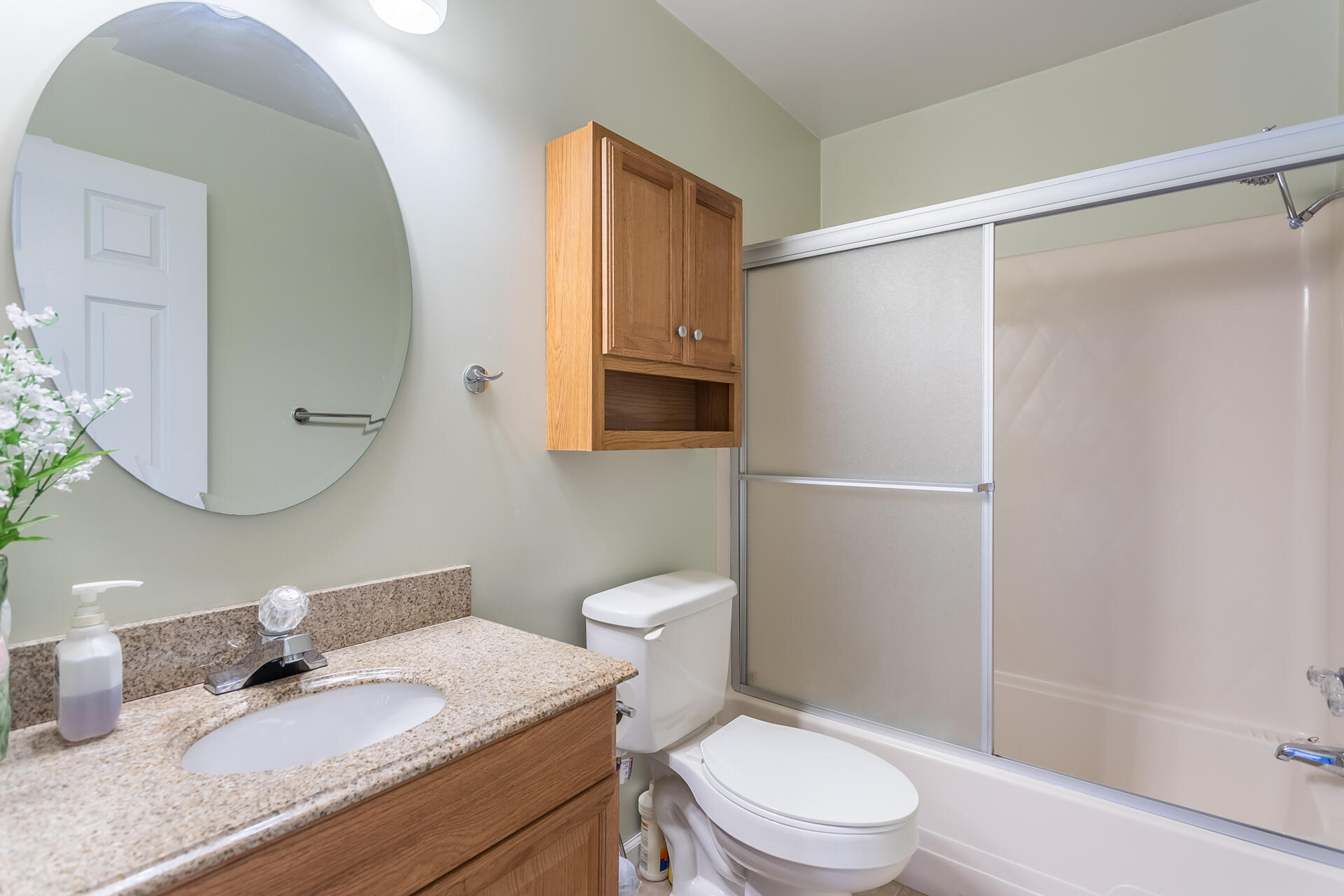 5240 Twyla Road Anderson, CA 96007 - Photo 16 of 32 49 bathroom