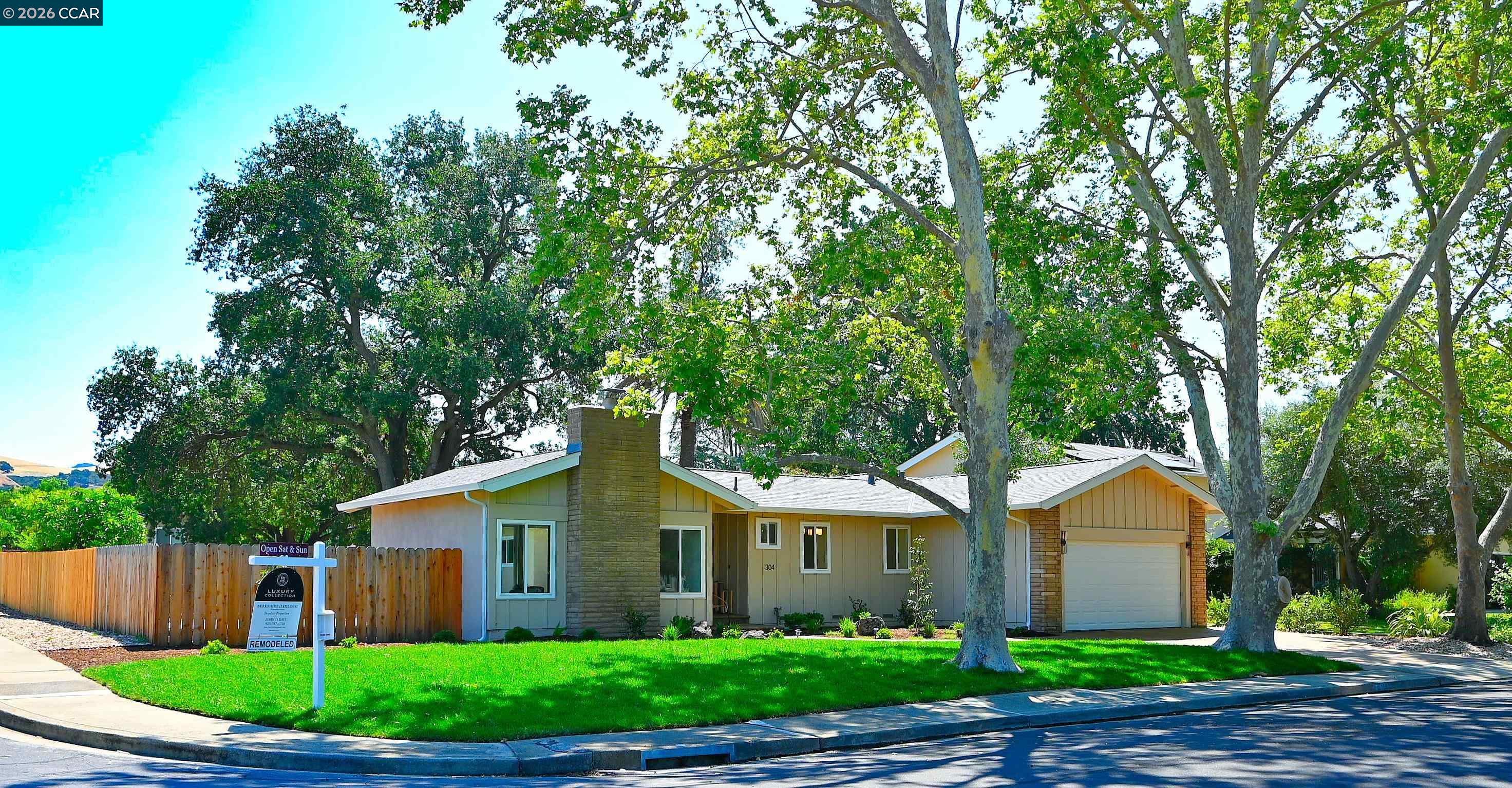 304 Boca Raton Court Walnut Creek, CA 94598 - Photo 5 of 52