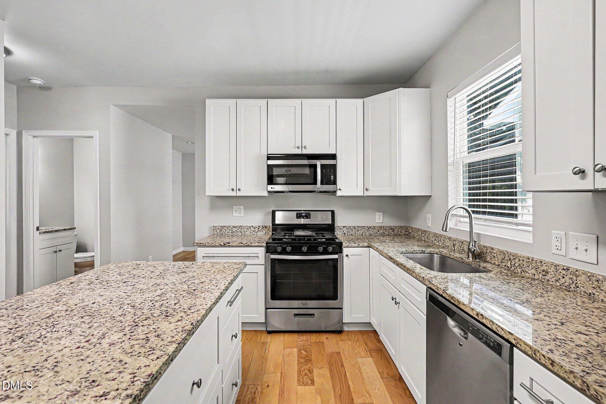 1312 South Roxboro Street Durham, NC 27707 - Photo 9 of 40 014_file_2151