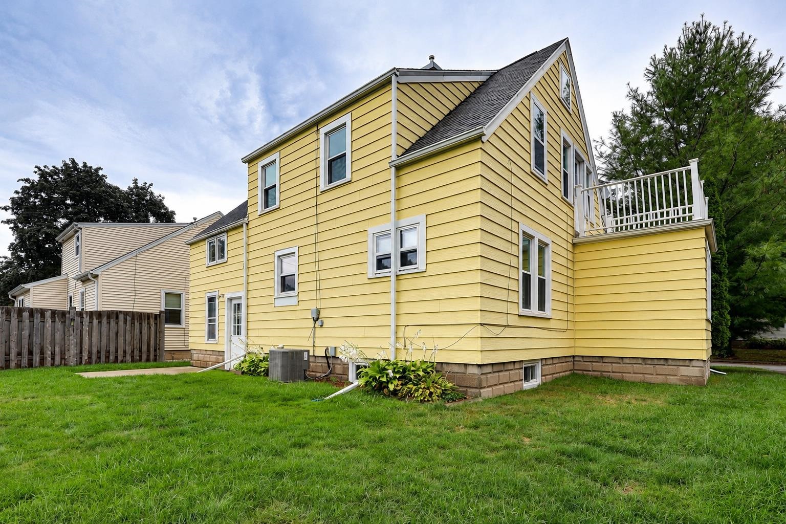 1621 North Division Street Appleton, WI 54911 - Photo 21 of 27 Gallery Image 21