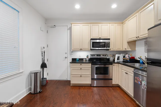 $559,000 | 16 Jade Street, Unit A, Beaufort, SC 29907