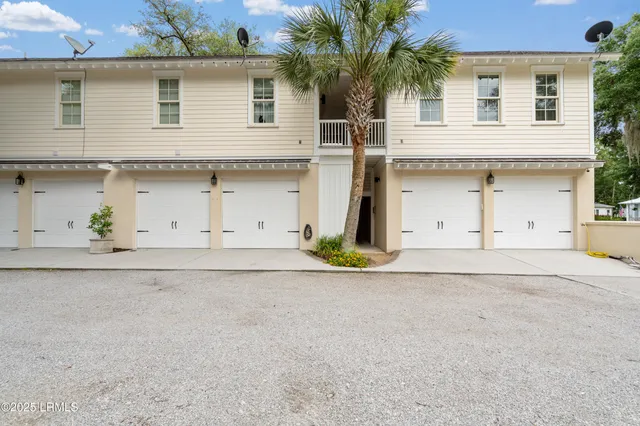$559,000 | 16 Jade Street, Unit A, Beaufort, SC 29907