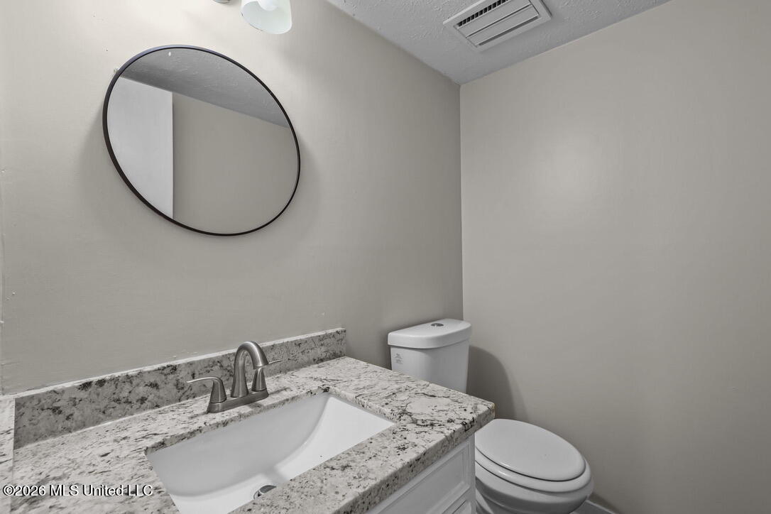 5 Dove Way Circle Clinton, MS 39056 - Photo 13 of 26 E1A36621-5ABA-447A-B7F4-0DBCC3D2709B_1_1