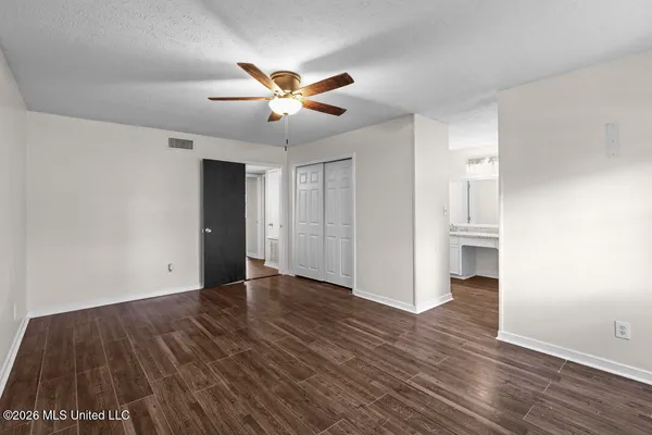 $269,500 | 5 Dove Way Circle, Clinton, MS 39056