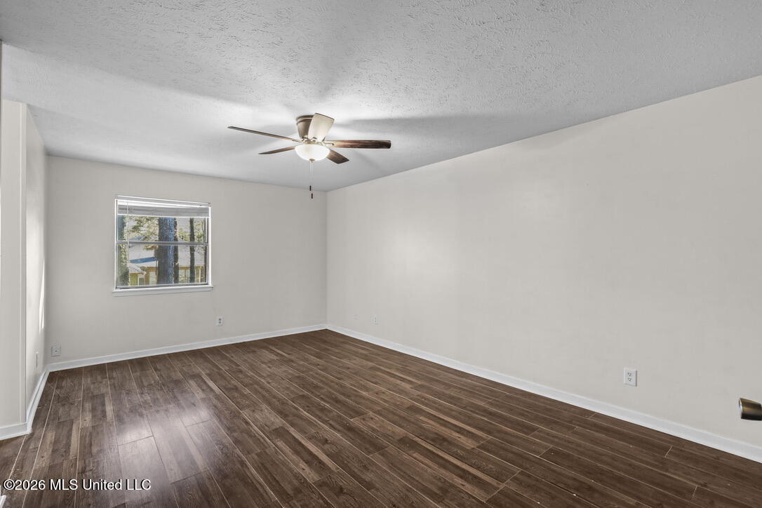 5 Dove Way Circle Clinton, MS 39056 - Photo 16 of 26 C30A64C8-4ED9-46B7-BBDA-DB70919A9EB3_1_1