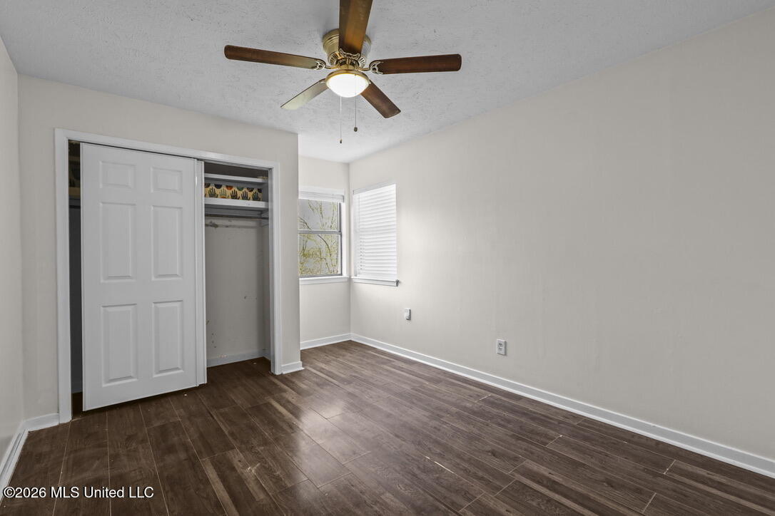 5 Dove Way Circle Clinton, MS 39056 - Photo 20 of 26 6E8CB842-3D97-48EA-8D1E-924FD1CFBE83_1_1