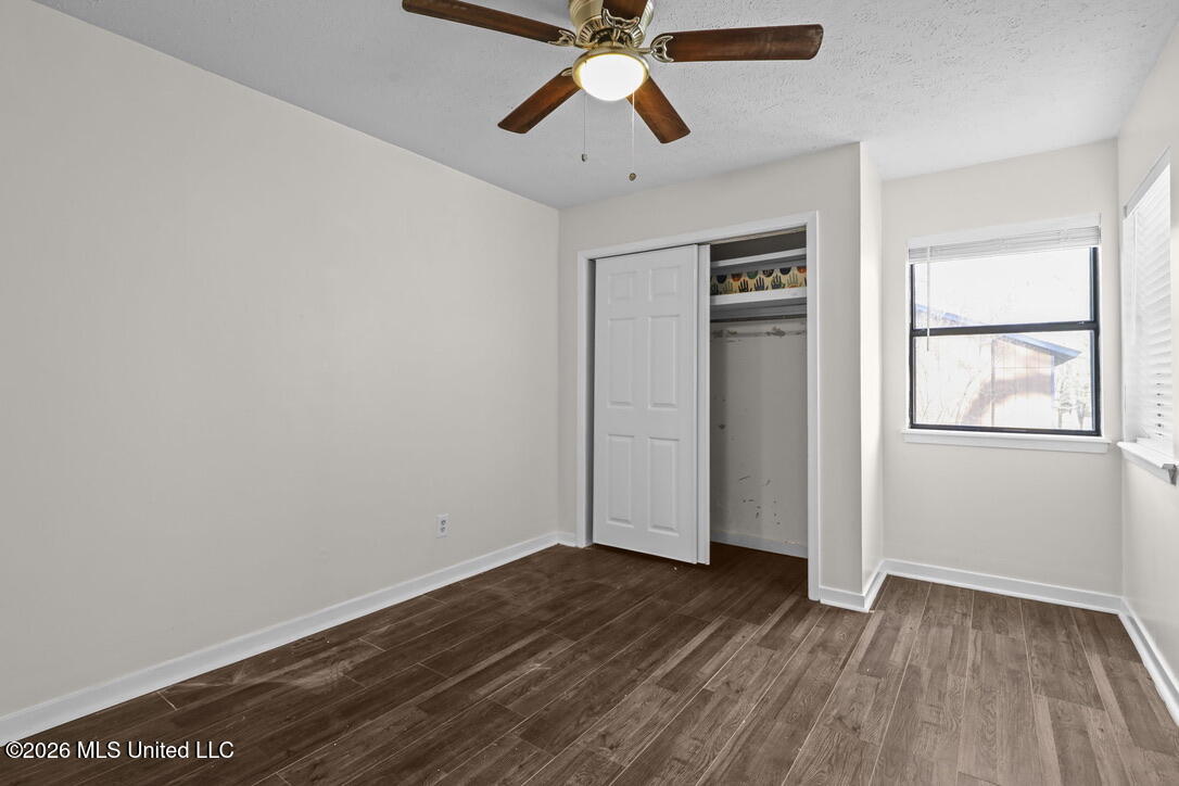 5 Dove Way Circle Clinton, MS 39056 - Photo 21 of 26 136F2BFF-06EC-45C9-AD06-0F090AFAA474_1_1