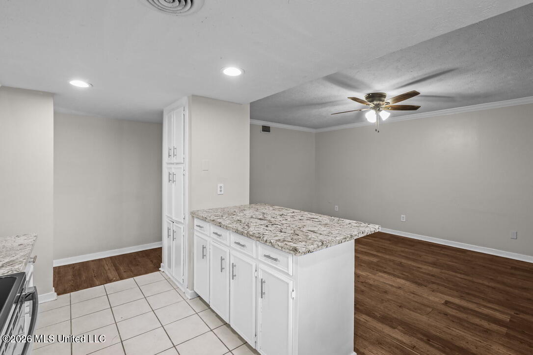 5 Dove Way Circle Clinton, MS 39056 - Photo 4 of 26 A57E5EE5-F6E5-4597-9E12-BC1B79AF118D_1_1