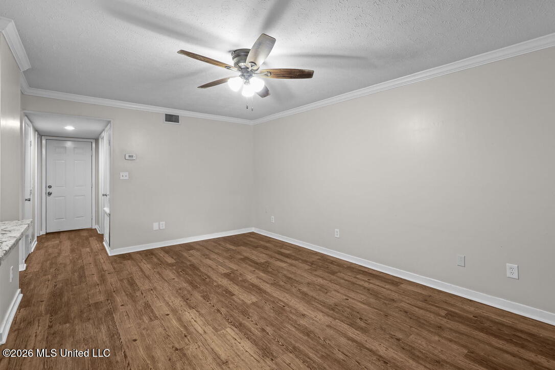 5 Dove Way Circle Clinton, MS 39056 - Photo 6 of 26 FD674A44-1868-49DC-9630-0083A830F223_1_1