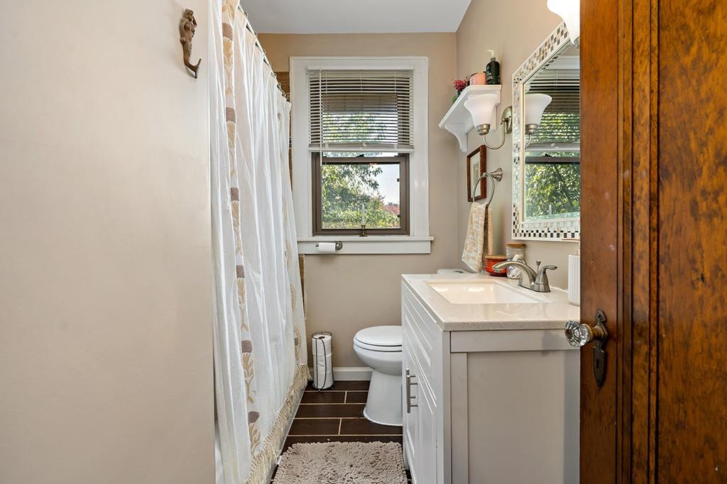 1265 Brinton Road Pittsburgh, PA 15221 - Photo 23 of 36 Gallery Image 23