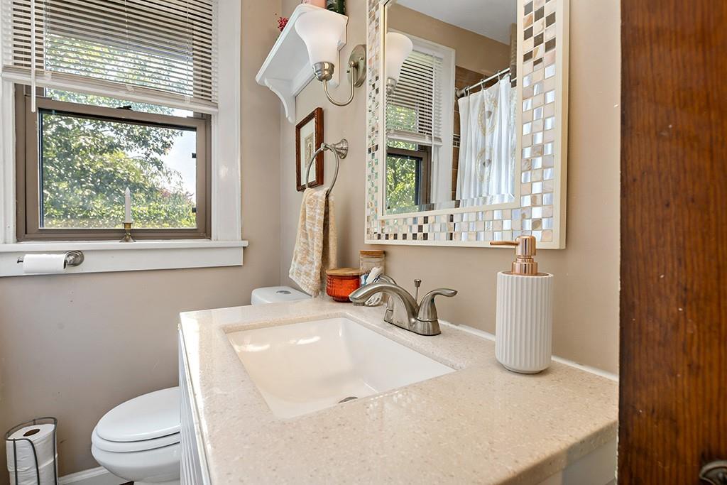 1265 Brinton Road Pittsburgh, PA 15221 - Photo 24 of 36 Gallery Image 24