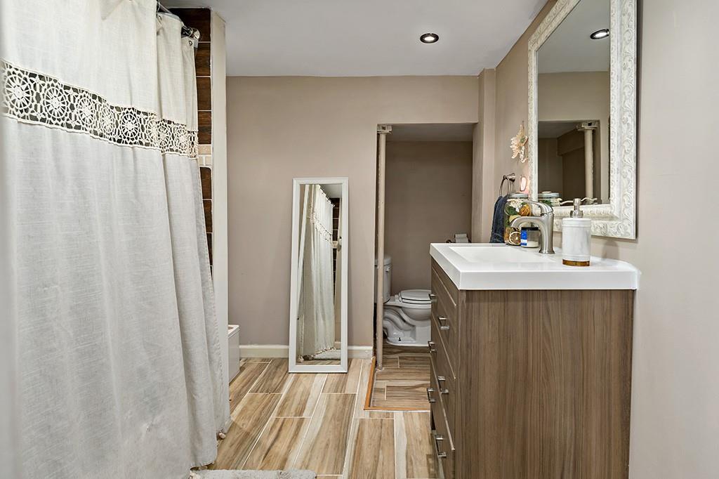 1265 Brinton Road Pittsburgh, PA 15221 - Photo 28 of 36 Gallery Image 28