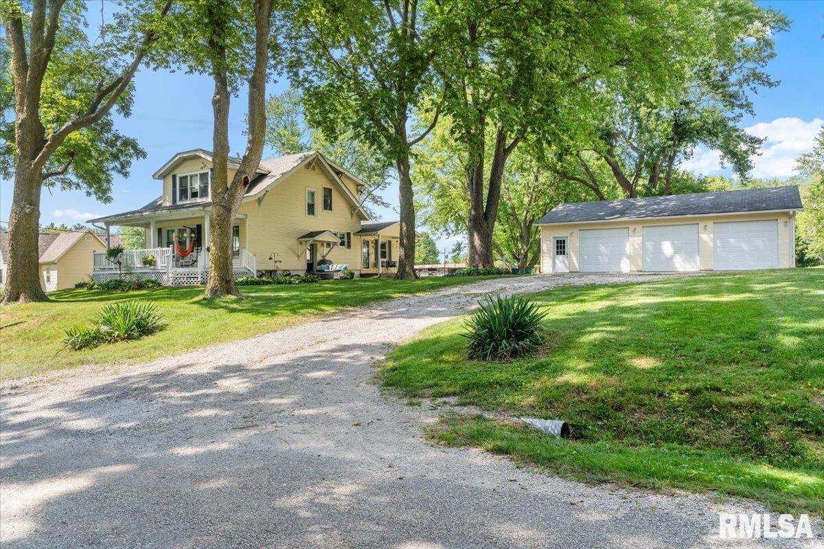 6985 Barclay Road Sherman, IL 62684 - Photo 1 of 50 Gallery Image 1