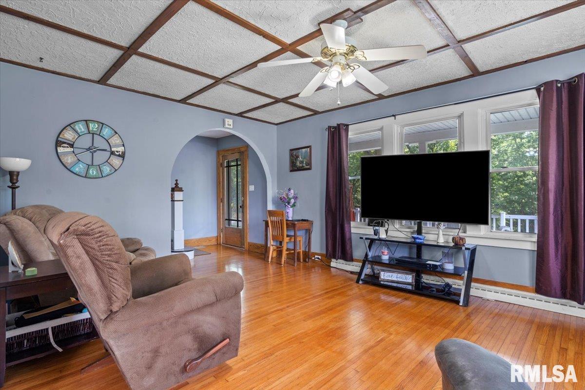 6985 Barclay Road Sherman, IL 62684 - Photo 14 of 50 Gallery Image 14
