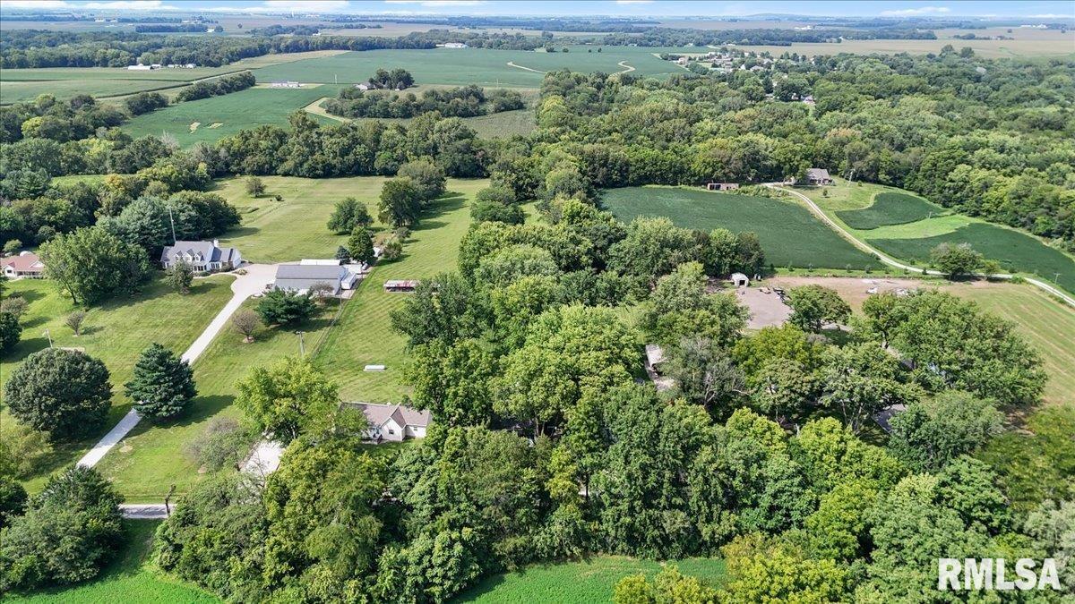6985 Barclay Road Sherman, IL 62684 - Photo 5 of 50 Gallery Image 5