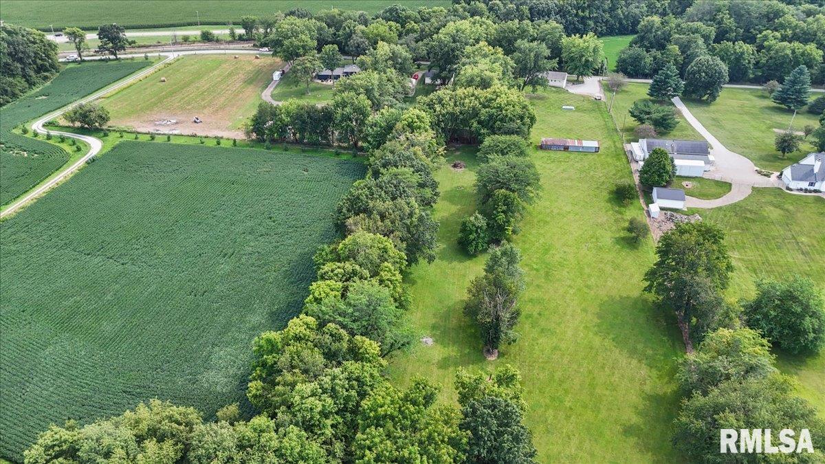 6985 Barclay Road Sherman, IL 62684 - Photo 8 of 50 Gallery Image 8