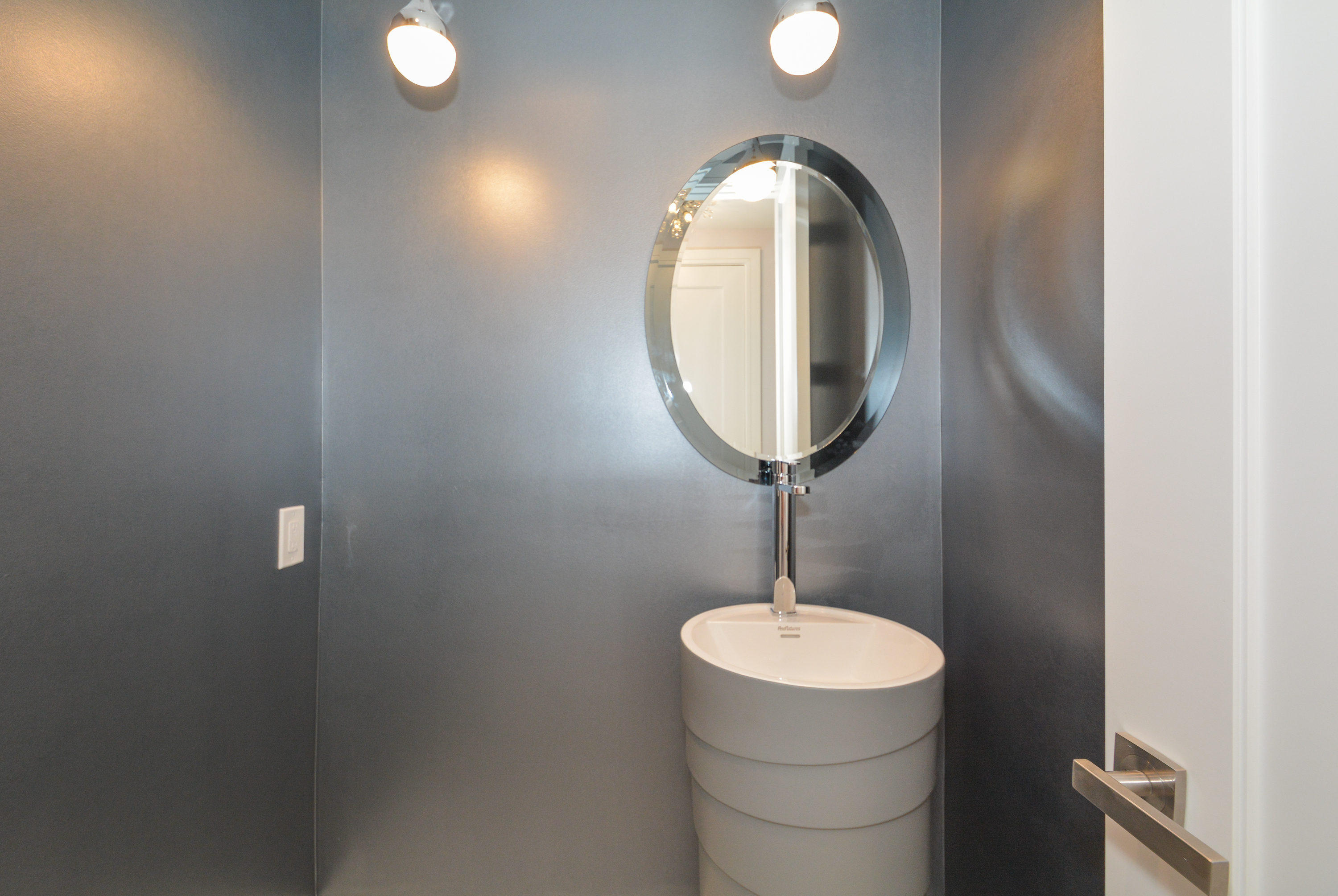 7717 Fenwick Place Boca Raton, FL 33496 - Photo 19 of 79 powder room