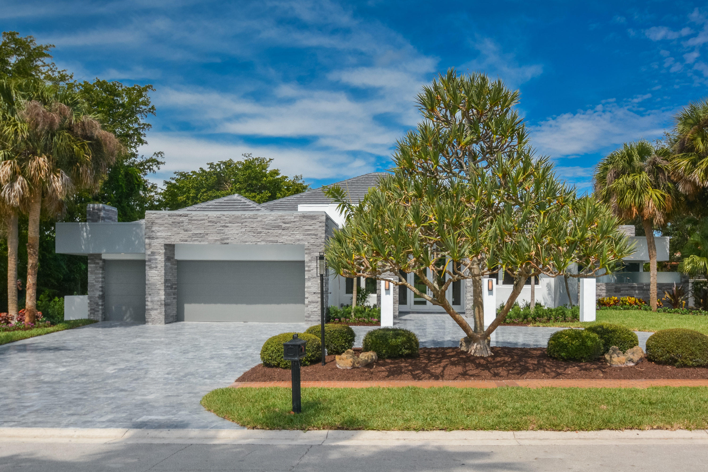 7717 Fenwick Place Boca Raton, FL 33496 - Photo 3 of 79 exterior