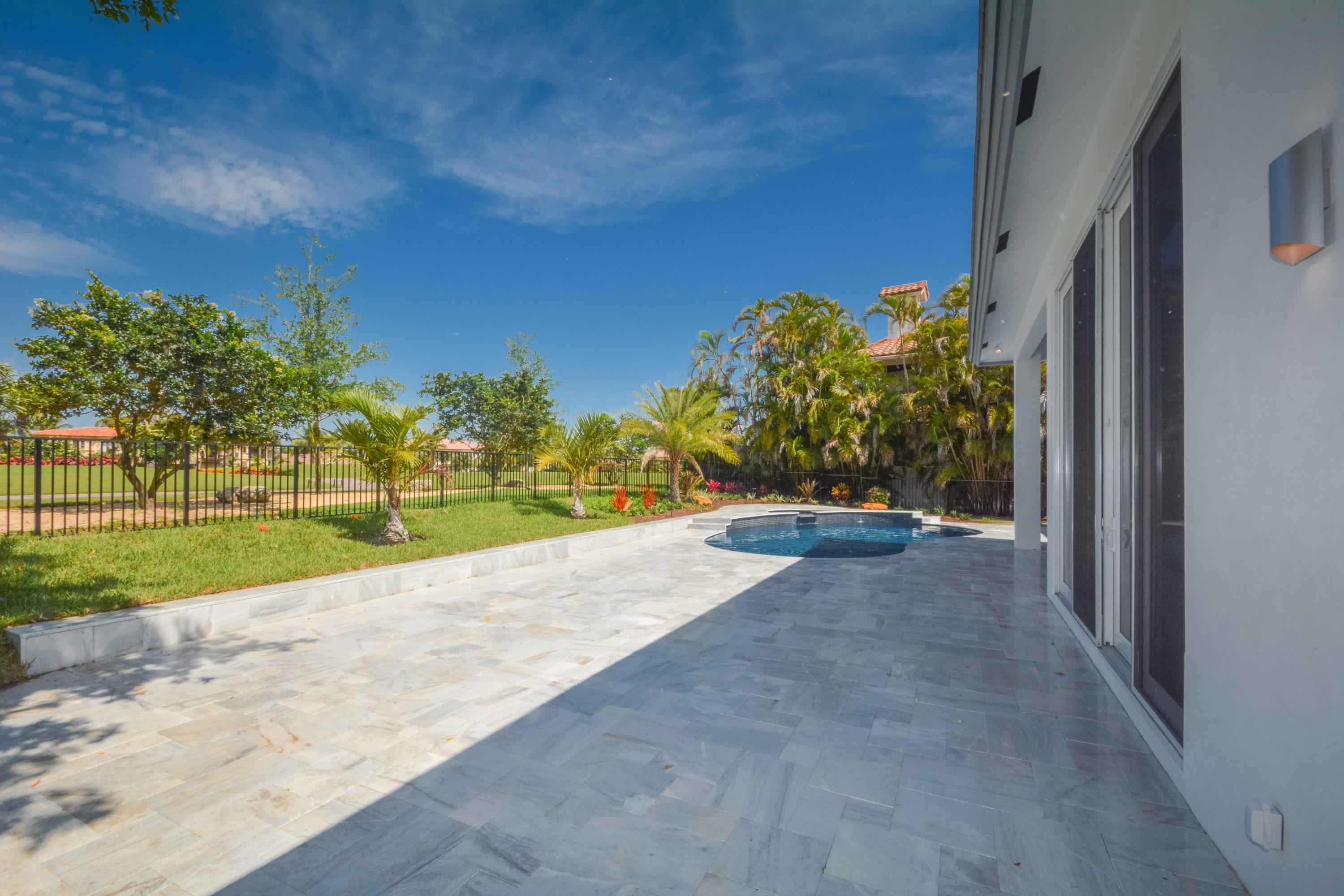 7717 Fenwick Place Boca Raton, FL 33496 - Photo 44 of 79 patio/pool