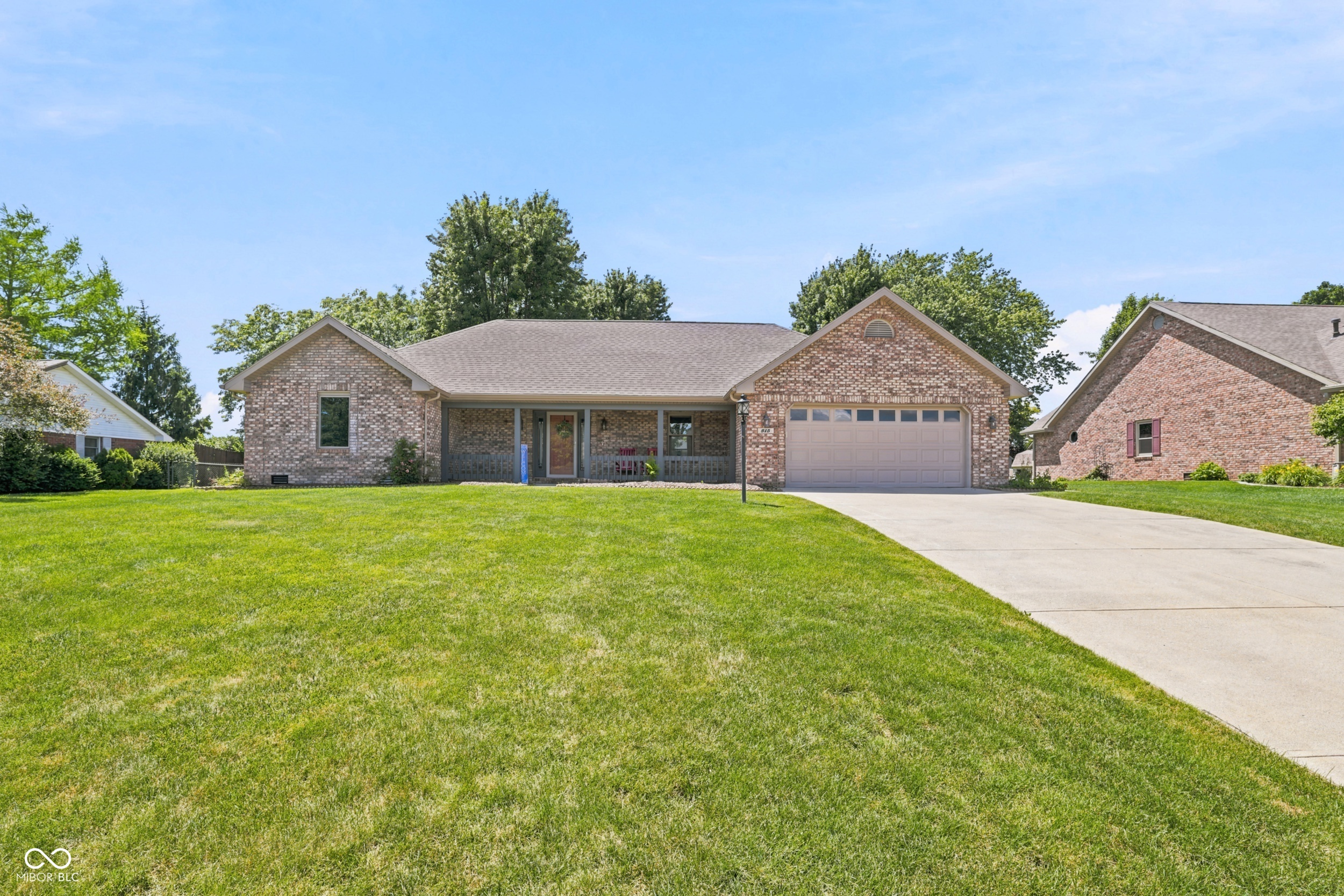 815 Stewart Road Anderson, IN 46012 - Photo 2 of 31