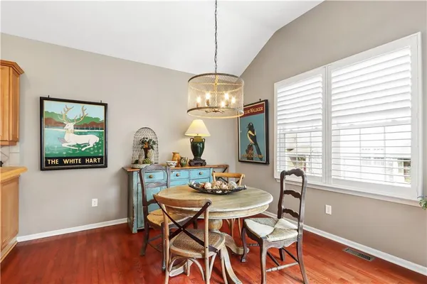 $399,500 | 15816 Robinson Street, Overland Park, KS 66223