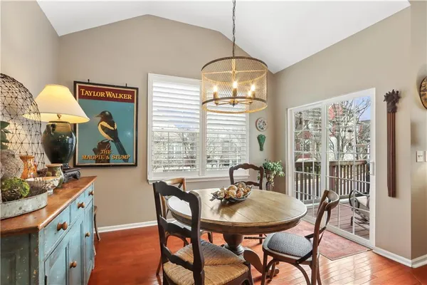 $399,500 | 15816 Robinson Street, Overland Park, KS 66223