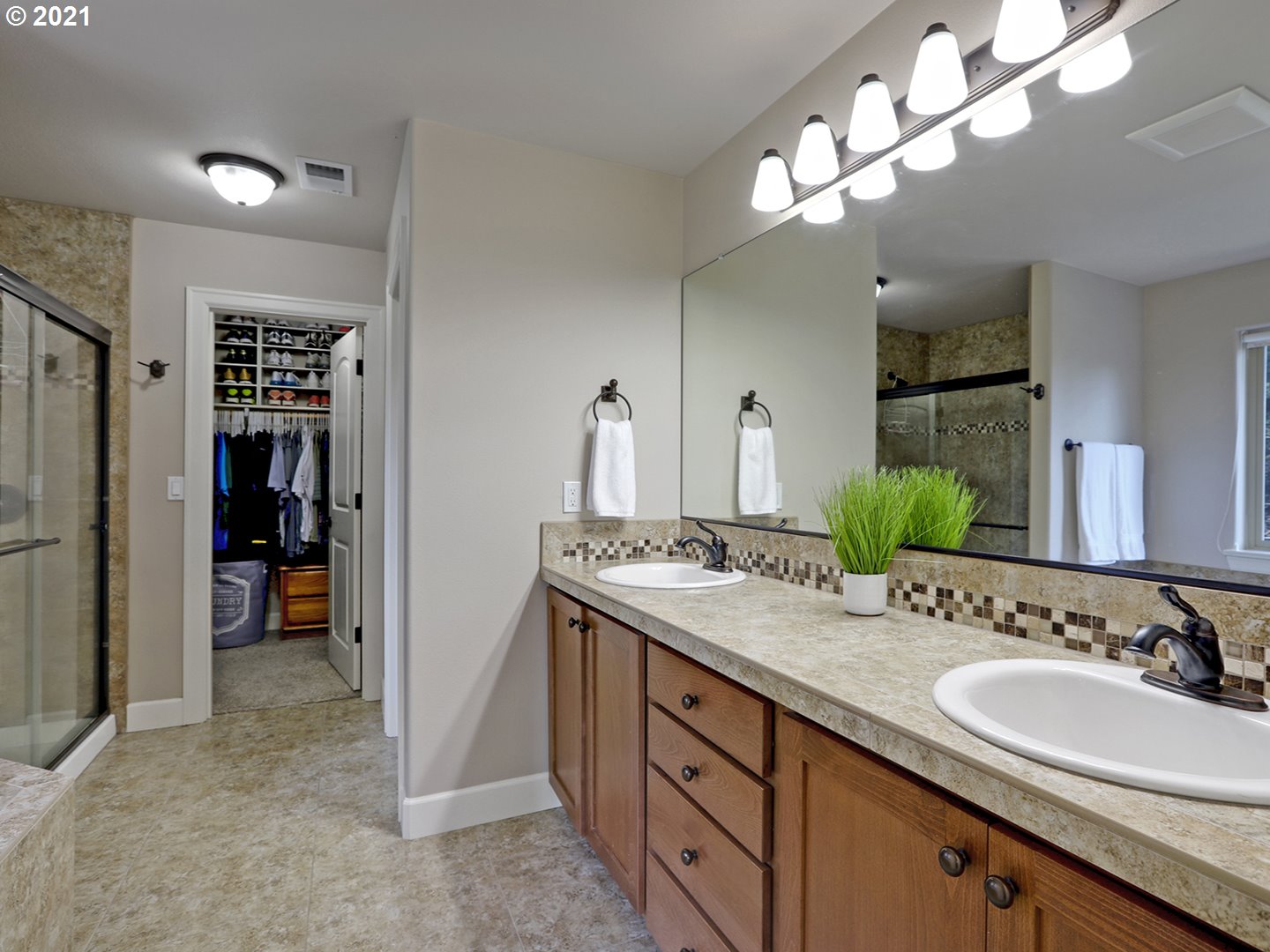 3841 Northwest 139th Place Portland, OR 97229 - Photo 17 of 25