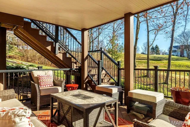 $979,000 | 7 Whitmoor Court, Weldon Spring, MO 63304