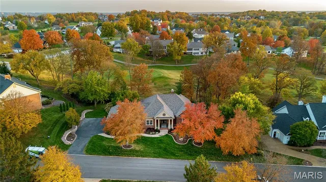$979,000 | 7 Whitmoor Court, Weldon Spring, MO 63304