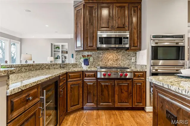 $979,000 | 7 Whitmoor Court, Weldon Spring, MO 63304