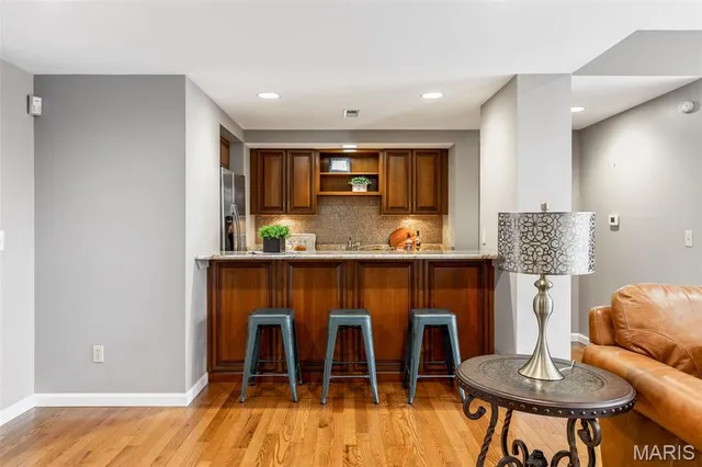 $979,000 | 7 Whitmoor Court, Weldon Spring, MO 63304