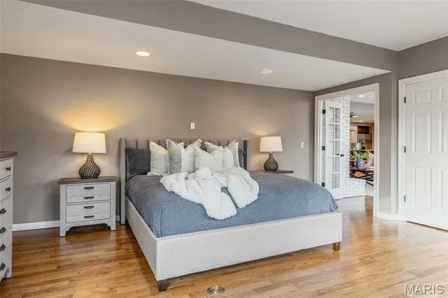 $979,000 | 7 Whitmoor Court, Weldon Spring, MO 63304