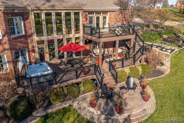 $979,000 | 7 Whitmoor Court, Weldon Spring, MO 63304