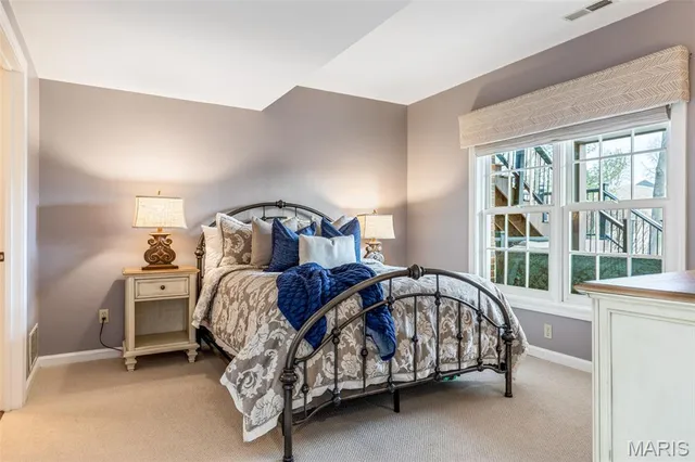 $979,000 | 7 Whitmoor Court, Weldon Spring, MO 63304