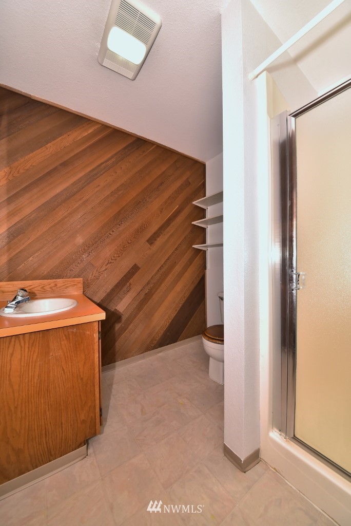 1045 Chestnut Street Bremerton, WA 98310 - Photo 14 of 25 Gallery Image 14