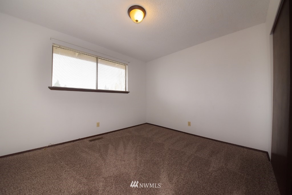 1045 Chestnut Street Bremerton, WA 98310 - Photo 16 of 25 Gallery Image 16