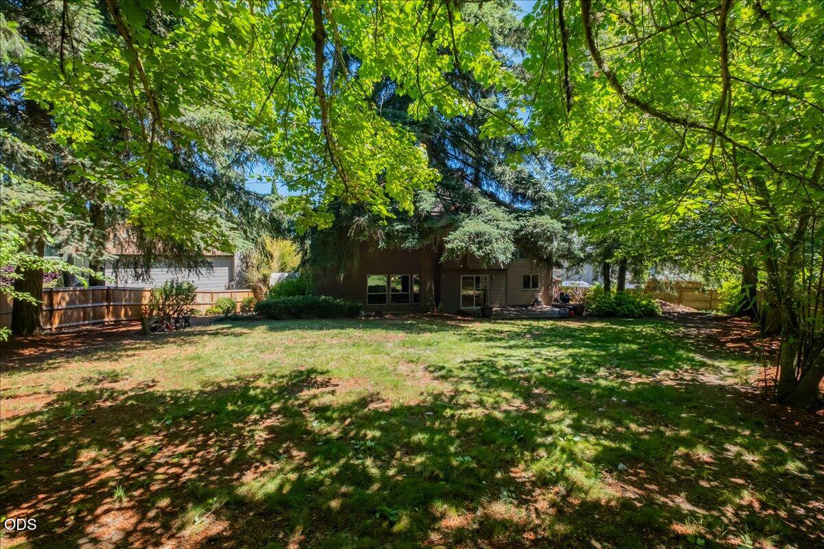 2448 Northwest Violet Avenue Albany, OR 97321 - Photo 41 of 46