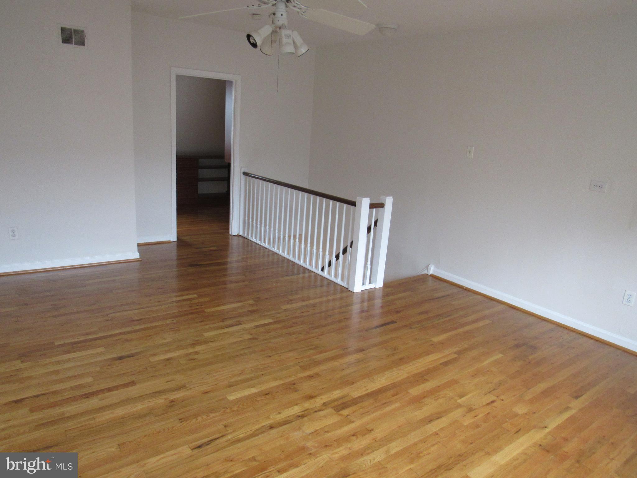 419 Quince Street Philadelphia, PA 19147 - Photo 20 of 31 Primary bedroom