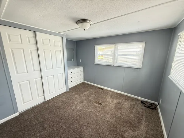 $9,999 | 1712 South Dixie Highway, Unit 272, Crete, IL 60417
