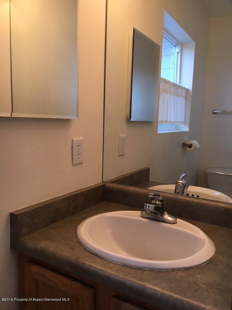 2610 Shawnee Court Rifle, CO 81650 - Photo 11 of 16 bath