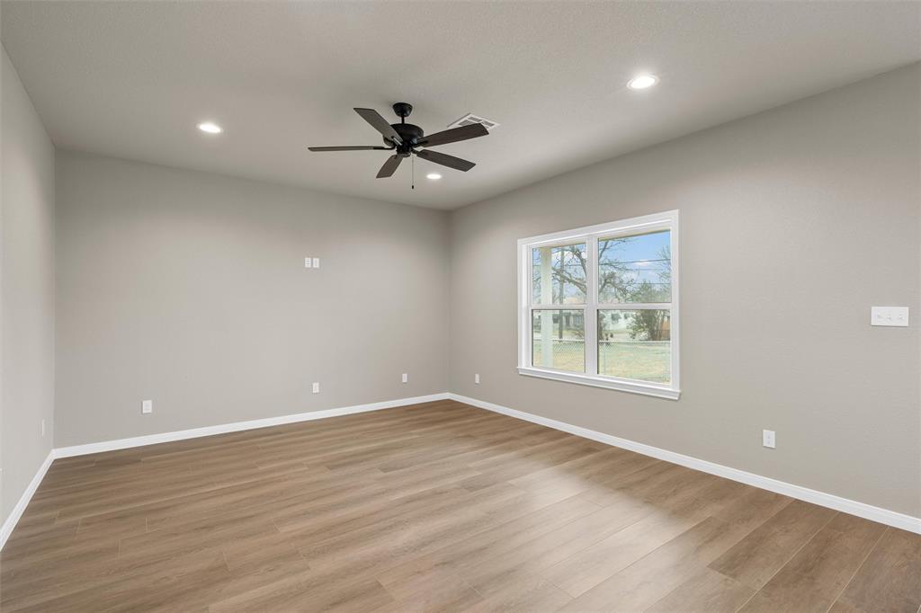 3004 Pine Avenue Waco, TX 76708 - Photo 5 of 25